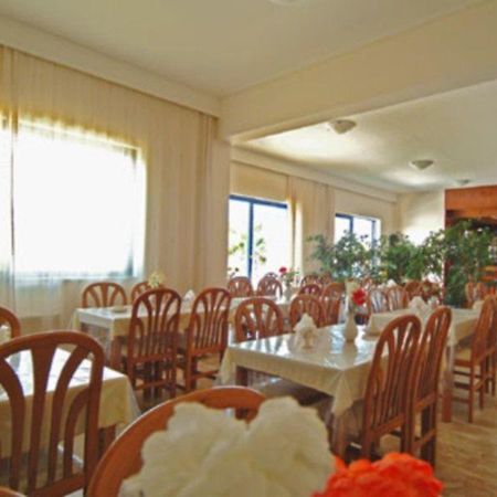 Apellis Hotel 兰皮 外观 照片